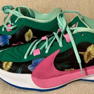 Nike Air Zoom Basketball Shoes